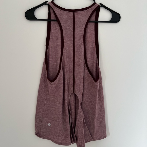 Lululemon | Course of Action Tank, size 4 - Picture 2 of 2
